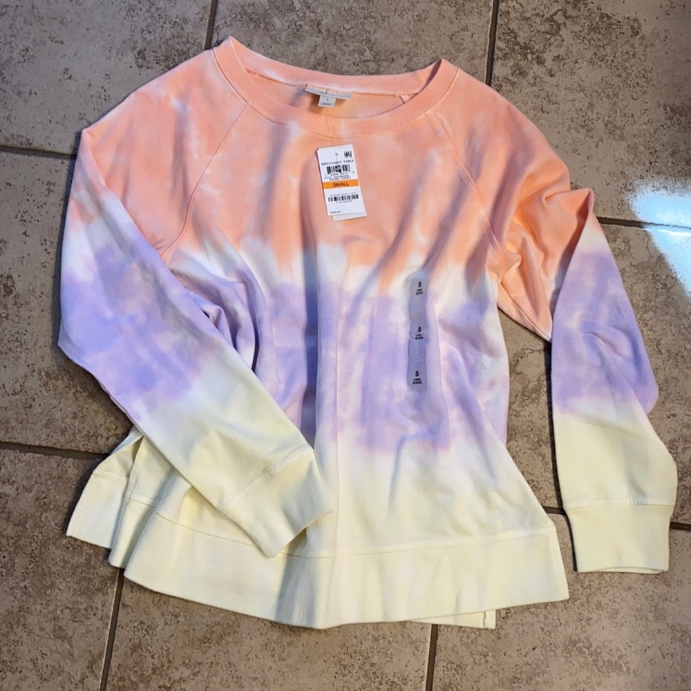 Tie Dye Long Sleeve/Sweatshirt